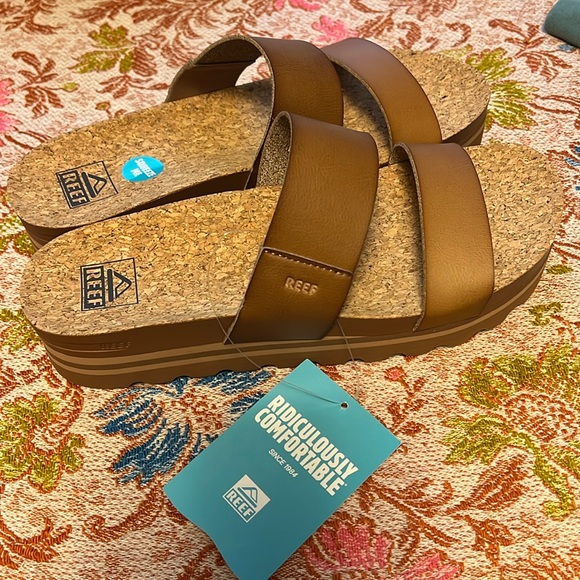 Reef Shoes - NWT Reef Vista Sandals